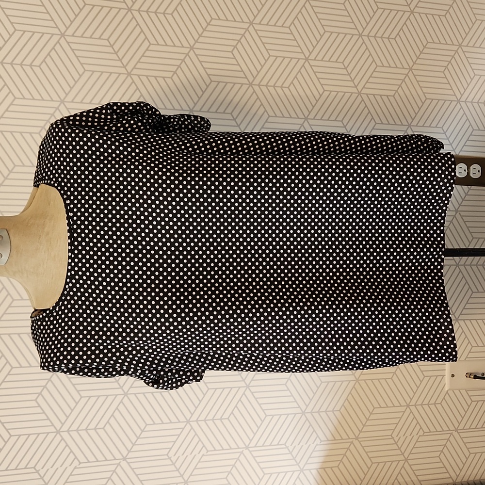 Black & White Polka Dot Blouse Top Short Sleeve with Twist at Sleeve Cap Size XL